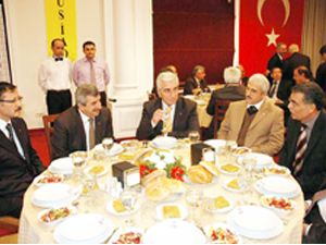 Sivil anayasa şart