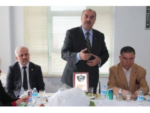 Mhp İzmir Adayı Taşer: Otogarda Hâlâ Metro Yok