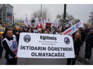 İş Bırakan Eğitimciler Meydanlara İndi