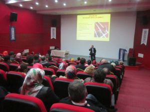 "Çocuğunuza Davranış Modeli Olun"