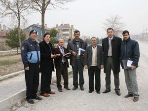Mahalle muhtarları hizmetleri yerinde inceliyor
