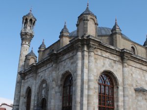 Aziziye ibadete açılıyor