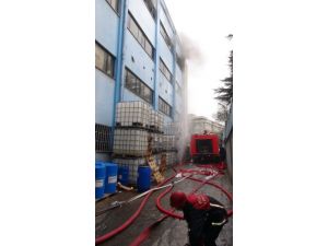 Fabrikada Çıkan Yangın Korkuttu