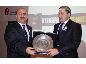 Vergi Rekortmenleri Ödüllendirildi