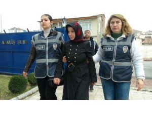 Önce Öldürdü, Sonra Yaktı