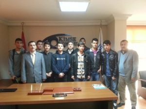 Körfez Dershanesi'nden Suriye’deki Muhtaç Ailelere Nakdi Yardım