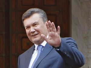 Yanukoviç Savaş Uçaklarının Eskortu İle Rusya’ya Geldi