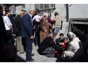 Suriyeli 3 Çocuk Yangında Zor Kurtuldu