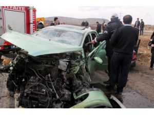 Evli Çift Feci Kazada Hayatını Kaybetti