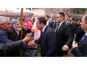 Bozdağ: Başbakanımızı Hiç Kimse Kirletemez