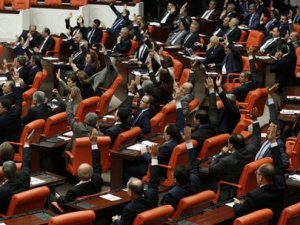 "Demokratikleşme Paketi" Meclis'te kabul edildi