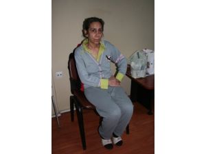 Eski Tiyatrocu Hayatının En Zor Gerçek Tiyatrosunu Oynuyor