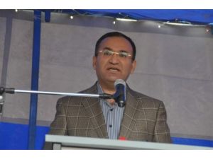 Bozdağ: Belediye İle İktidar El Ele Olduğunda İnsanlar Daha Hızlı Yol Alabiliyor