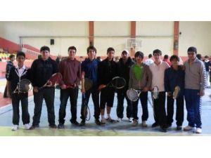 Rahime Batu Liseleri, Kort Tenisinde İl Şampiyonu Oldu