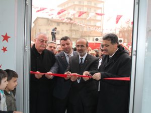 Paralar çar çur ediliyor
