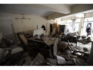 Pakistan'da Mahkeme Binasına Bombalı Saldırı: 1'i Hakim, 11 Ölü (2)