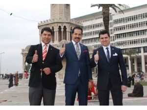 Sp İzmir'de Genç Başkan Adaylarıyla Yarışıyor