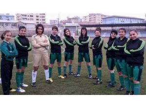 Siirtli Kızlar, Galibiyete Odaklandı