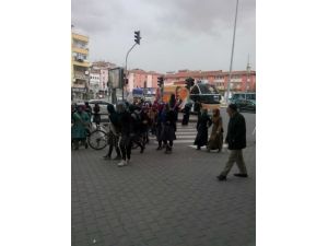 Türk Eğitim-sen'den Miting Alanına Öğrenci Taşınmasına Tepki