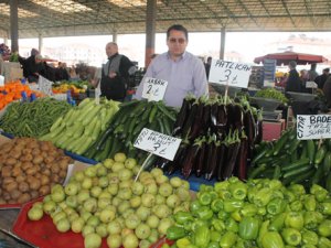 Pazarda fiyatlar düştü