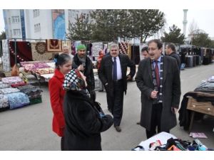 Palandöken Belediye Başkanı Bulutlar, Semt Pazarlarını Gezdi