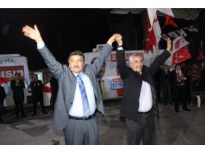 Mhp Adayı Çelik: 30 Mart'ta Haramilerin Saltanatına Son Verilecek