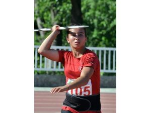 Arü'lü Milli Sporcular Başarıya Doymuyor