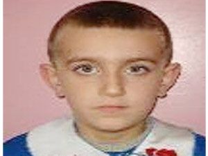 Kamyonetin çarptığı çocuk hayatını kaybetti