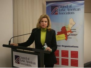 "Türk Halkı, Demokrasiyle Diktatörlük Arasında Bir Tercih Yapacak"