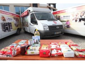Bornova Belediyesi'nden Yılda 7 Bin Aileye Erzak Yardımı