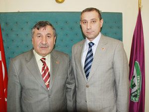 Minibüsçülerde Karabacak aday