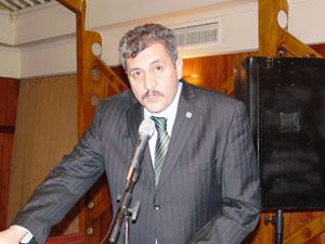 İçyer görevi bırakıyor