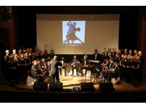 Büyükşehir Kültür-sanatta Hız Kesmiyor