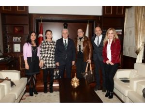 Hayvan Severler Zihni Aldırmaz’ı Ziyaret Etti