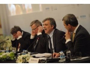 Cumhurbaşkanı Gül: Güçlü Ordumuzun Muhafazası Gerekir