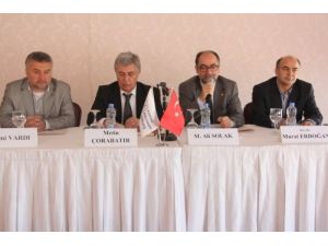 Suriyeli Göçmenlerin Türkiye'deki Yaşam Standartları Tartışıldı