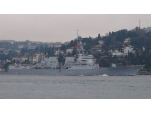 Abd Savaş Gemisi İstanbul Boğazı'ndan Geçti