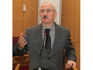 “meclis Üyeleri Parti Kimliğini Geride Bırakmalı”