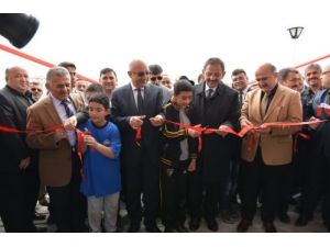Esenyurt Sosyal Ve Spor Tesisleri Törenle Açıldı