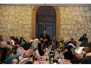 Belediye Başkanı, Kursiyerlerle Buluştu