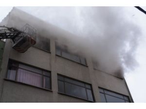 Tekstil Atölyesinde Korkutan Yangın