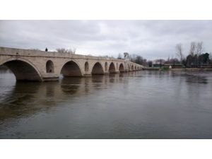 Adacıklarının Oluştuğu Meriç Nehri Suya Kavuştu