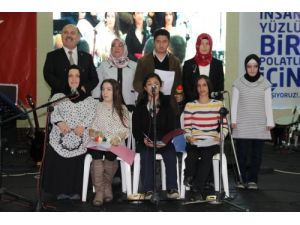 Sevcan Orhan Türkülerini Kadınlar İçin Söyledi