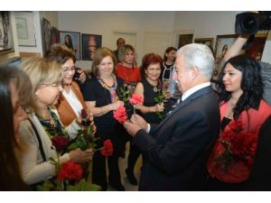 Zihni Aldırmaz Adanalı Ressamları Yalnız Bırakmadı