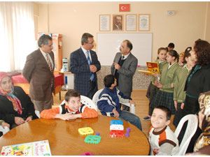 Özürlülere özel eğitim sınıfı törenle açıldı