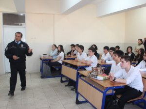 Beyşehir'de çocuklara "trafik dedektifi" eğitimi