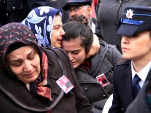 Tunceli'de şehit olan polisin cenazesi uğurlandı