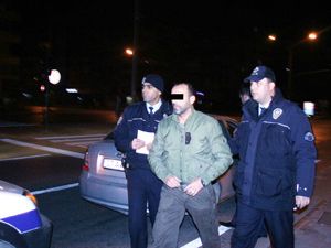 Uygulama noktasından kaçtı ama polis yakaladı