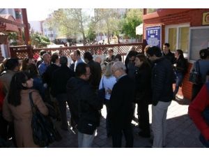 'Atatürk'ü Mü Yoksa Başbakanı Mı Çok Seviyorsun' Sorusu Velileri Çileden Çıkardı