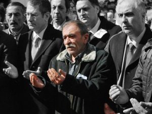 Acılı babadan metanetli duruş!